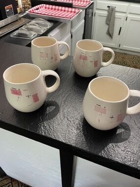 Vernon Metlox Tickled Pink Stoneware Speckled Mug Set with Pink Accent - 4 Pack